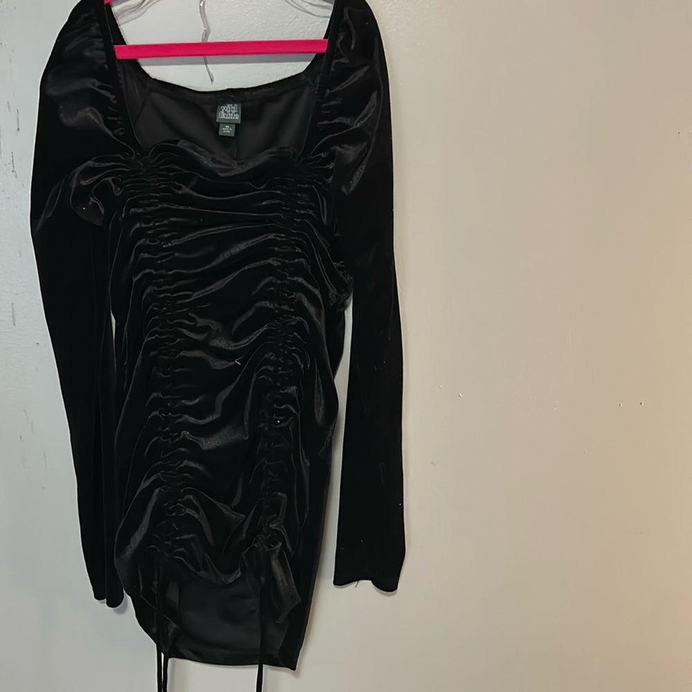 Black adjustable long sleeve mini dress